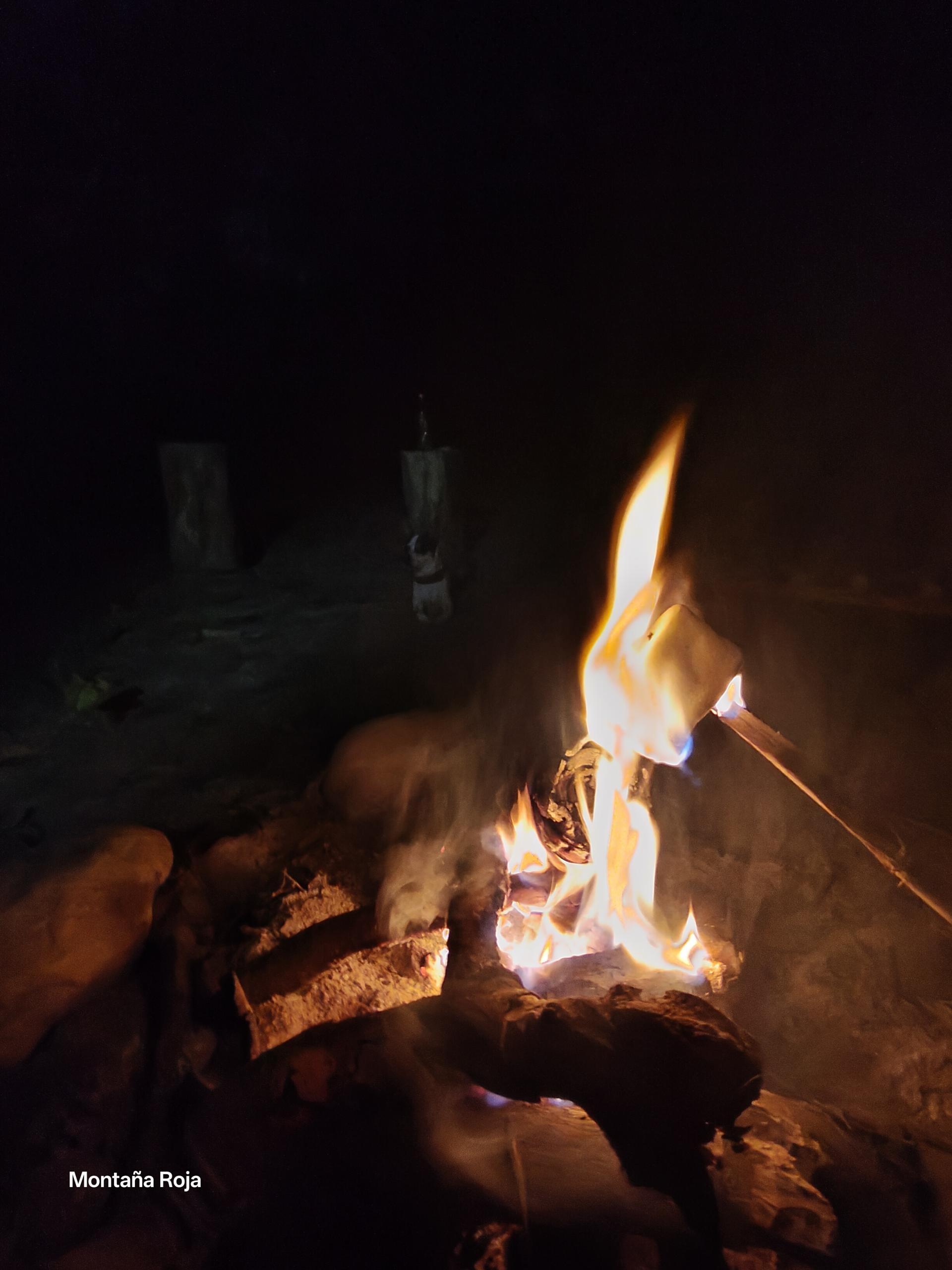 Noches de Fogata y Convivencia